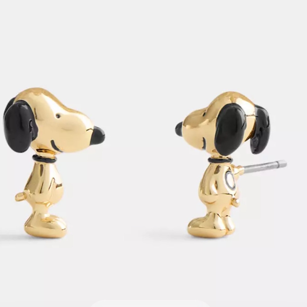🐶 Coach X Peanuts Snoopy Stud Earrings 🐶 NWT 🐶